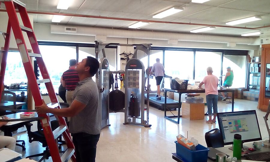 various people working out in Saunders Therapy Centers gym